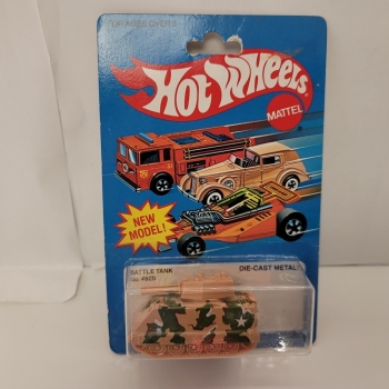 BATTLE TANK, TAN, #4920, 1984 HOT WHEELS, MALAYSIA, KT99